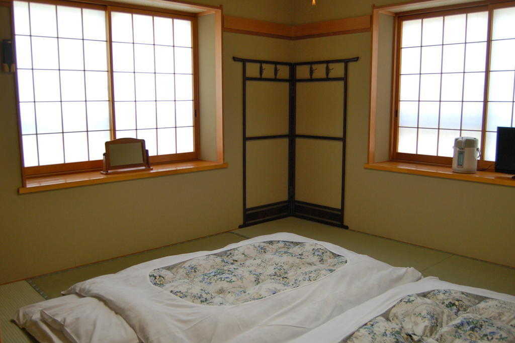 Onsen Pension Hanasakiyama Minakami Exteriör bild
